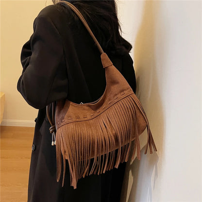 Nontium -  Winter Trend Vintage Fringed Suede Hobo Crossbody Bag for Women