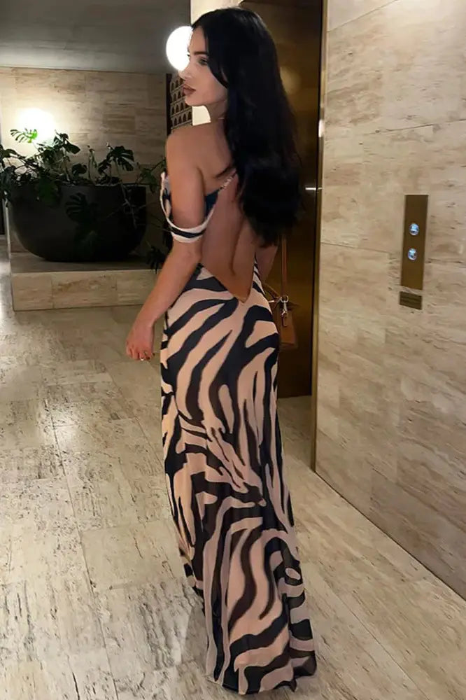 Nontium - Zebra Print Backless Maxi Dress