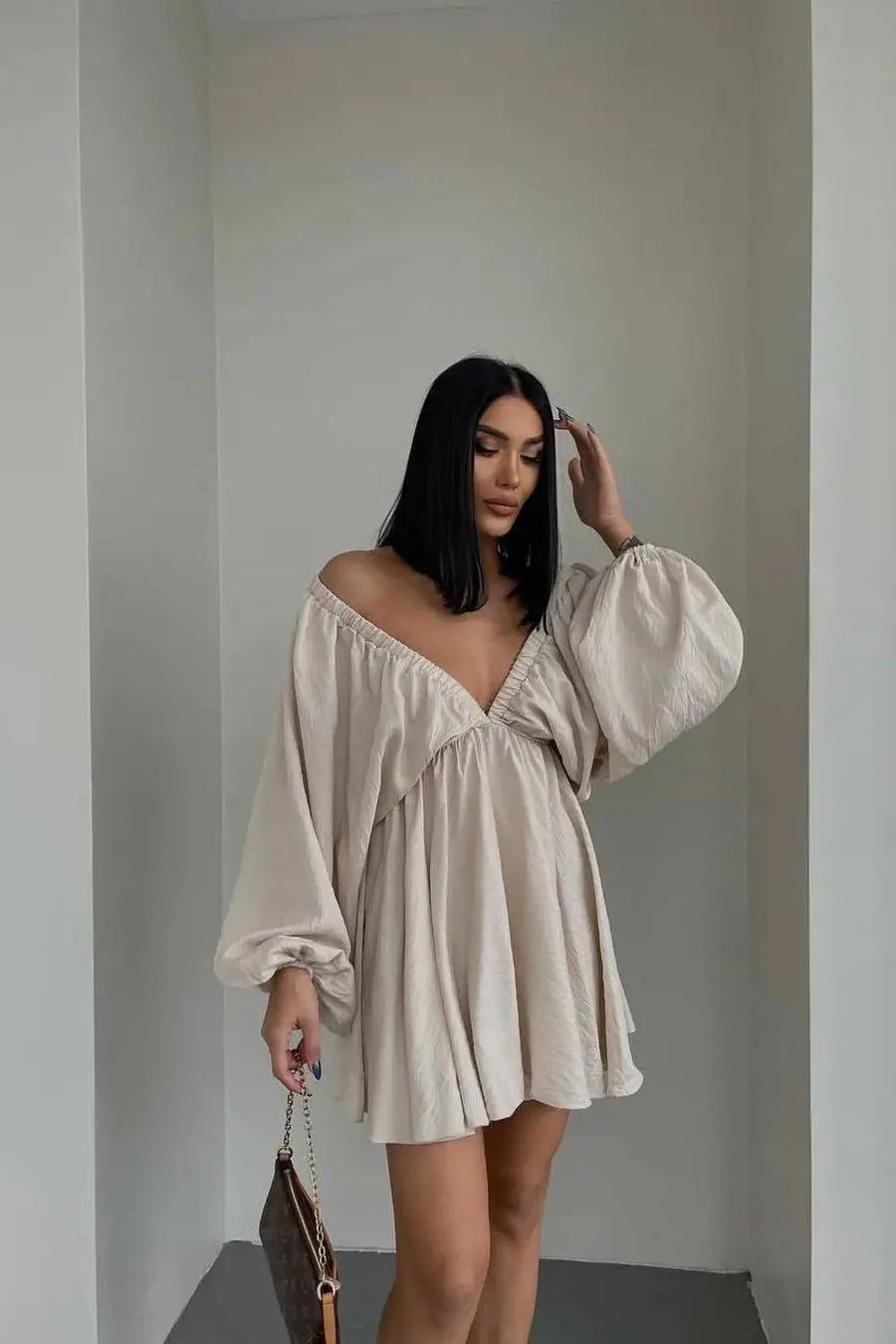 Nontium - V-Neck Long-Sleeved Swing Mini Dress